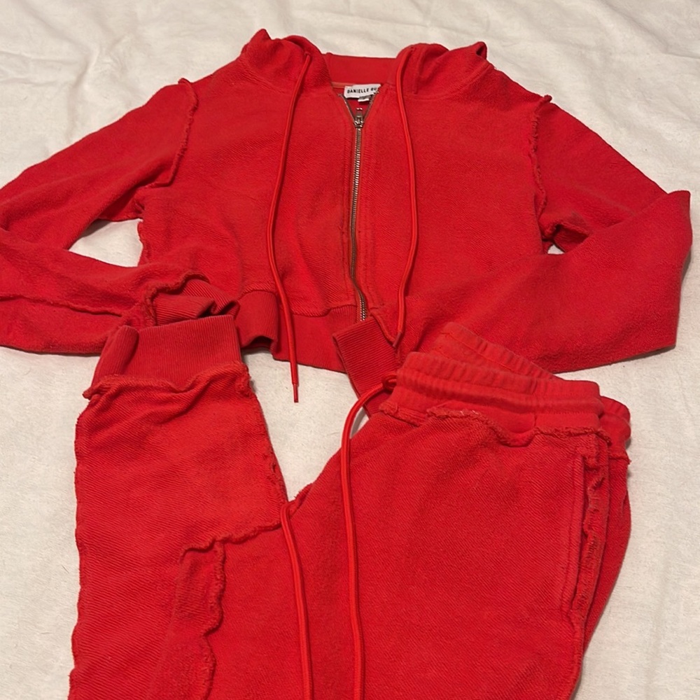 2019 Danielle Guizio Cropped Red Matching Zip-up Hoodie & Joggers size Small